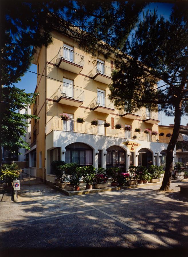 Tonti Hotel 3*